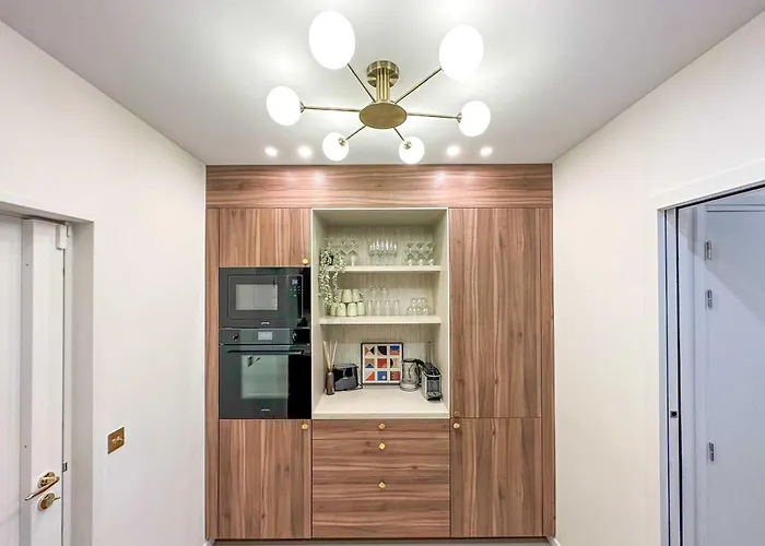 Spacious Loft - 4br-8p - Montmartre Apartment