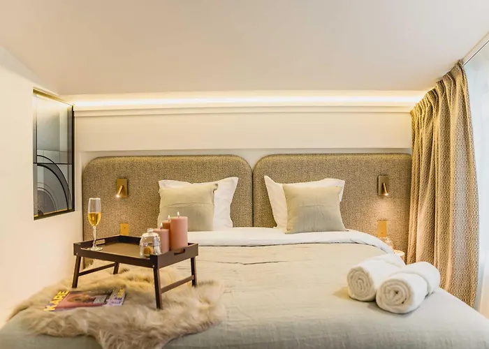 Apartment Spacious Loft - 4br-8p - Montmartre *