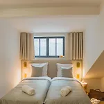 Apartment Spacious Loft - 4br-8p - Montmartre